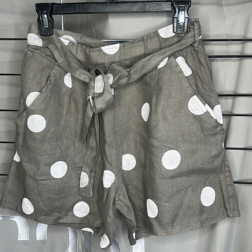 Pistache Italian Linen shorts